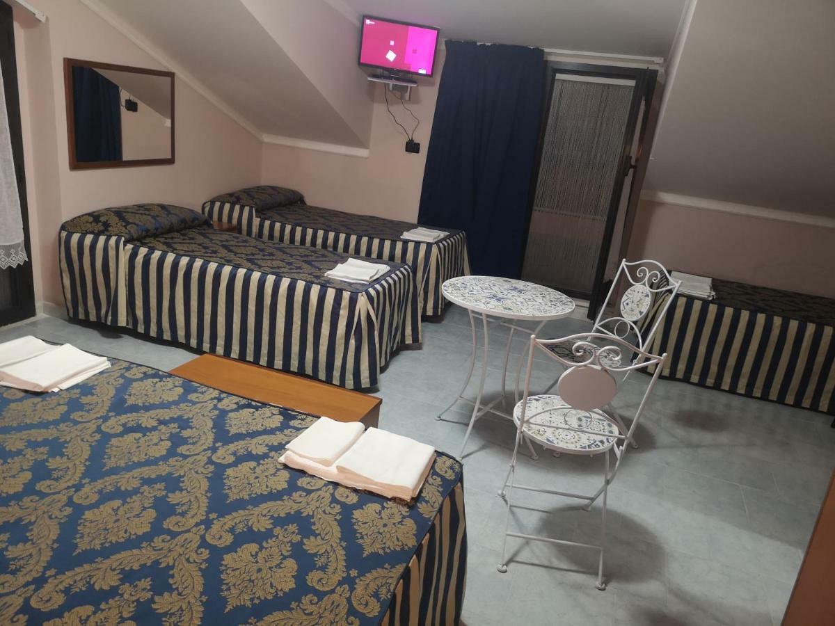 Hotel Carriera سان جيوفاني روتوندو المظهر الخارجي الصورة